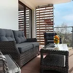 Blue Mare Polanki Park Tropical E208 아파트 코워브제크
