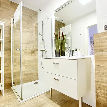 شقة Blue Mare Polanki Park Tropical E208 كولوبرزيغ