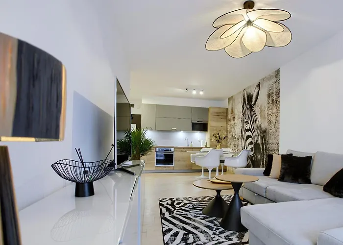 Blue Mare Polanki Park Tropical E208 Apartment *