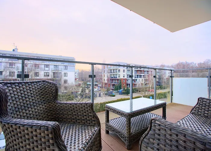 Blue Mare Polanki Park Tropical E208 Apartment *